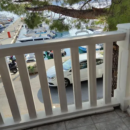 Apartment Ani Jadranovo
